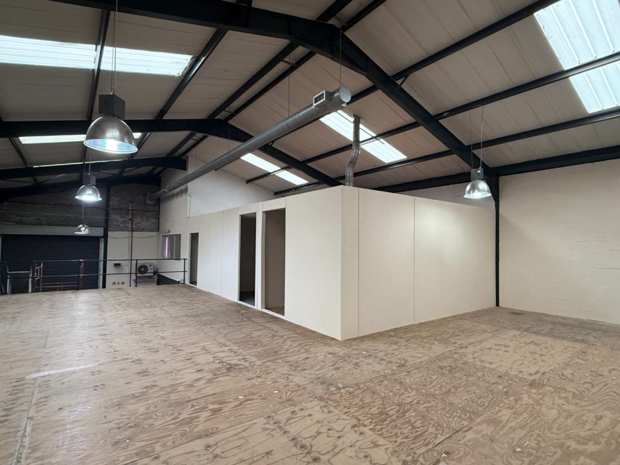 To Let commercial Property for Rent in Maitland Western Cape